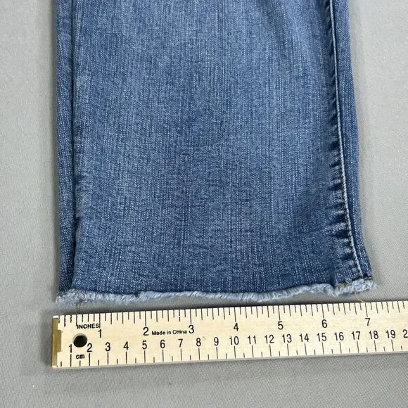 Torrid Jeans Women's 20 Blue Denim Distressed Stretch Raw Hem Measures 39x26 - Picture 8 of 14